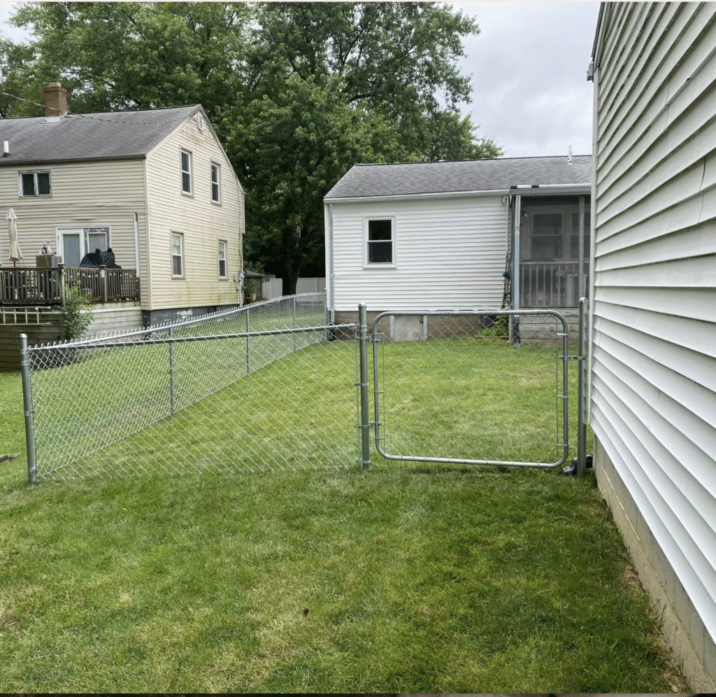 Economical Frankfort Chainlink Fence Solutions