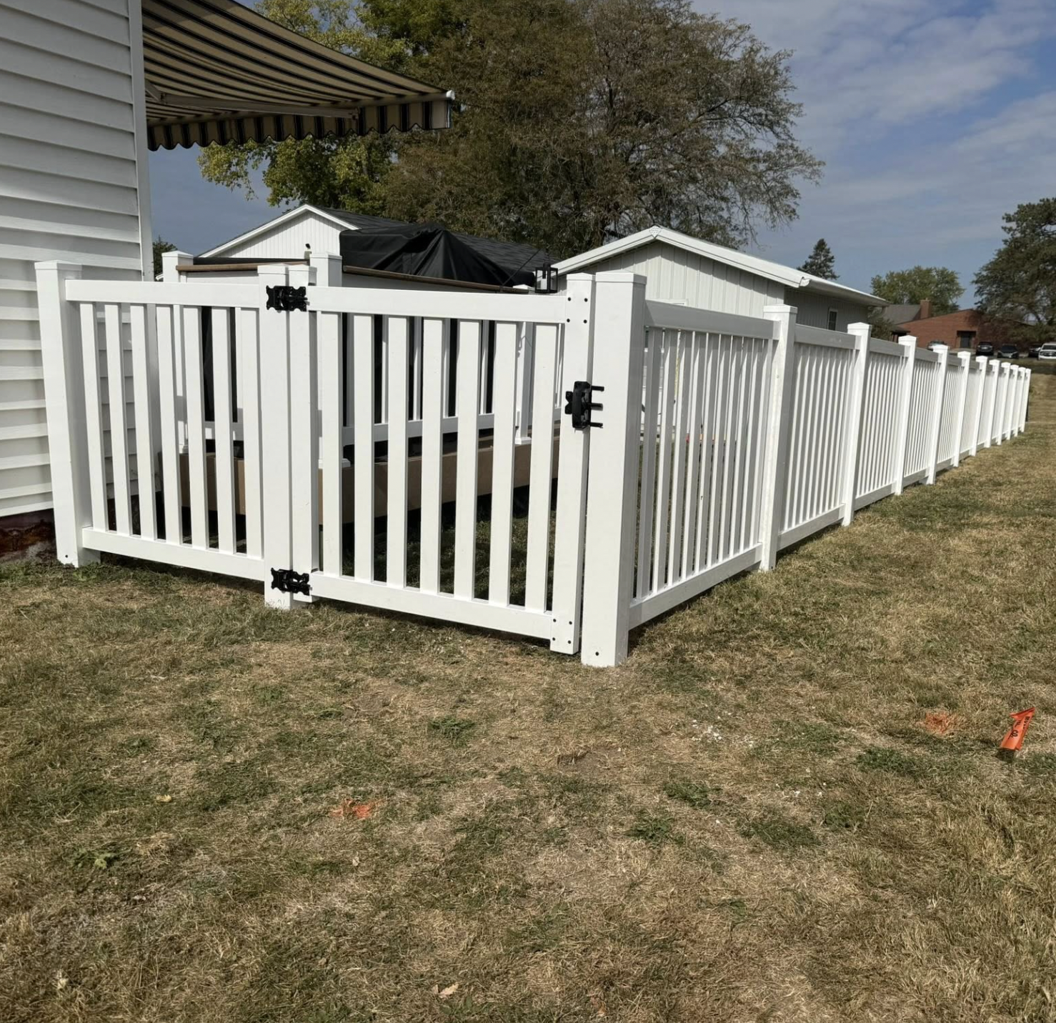 Lafayette Picket Fences | Doin' It Wells